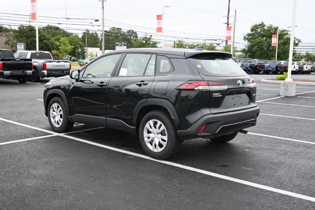 New 2026 Toyota Corolla Cross L AWD/4WD image 5