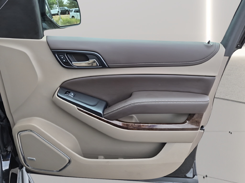 Used 2018 Chevrolet Tahoe LT RWD image 35