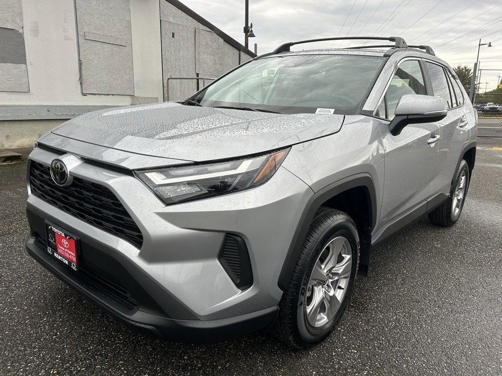 New 2025 Toyota RAV4 XLE