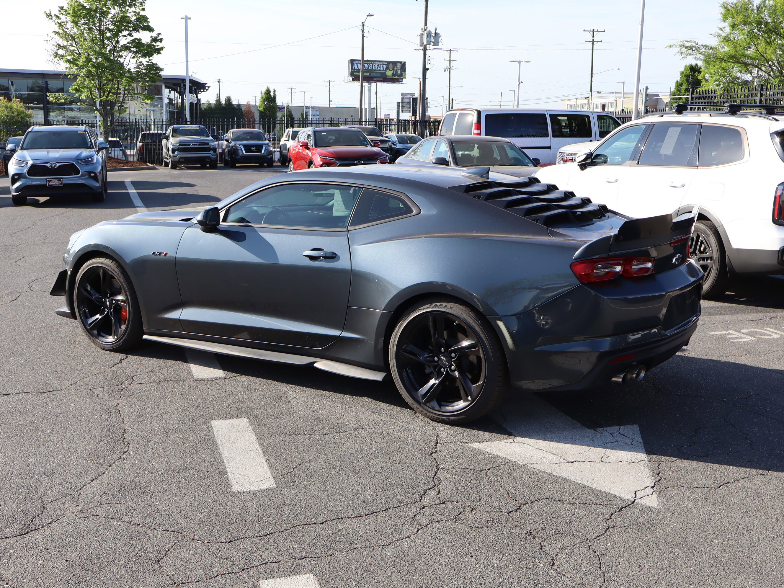 Used 2021 Chevrolet Camaro LT w/ Technology Package RWD image 19