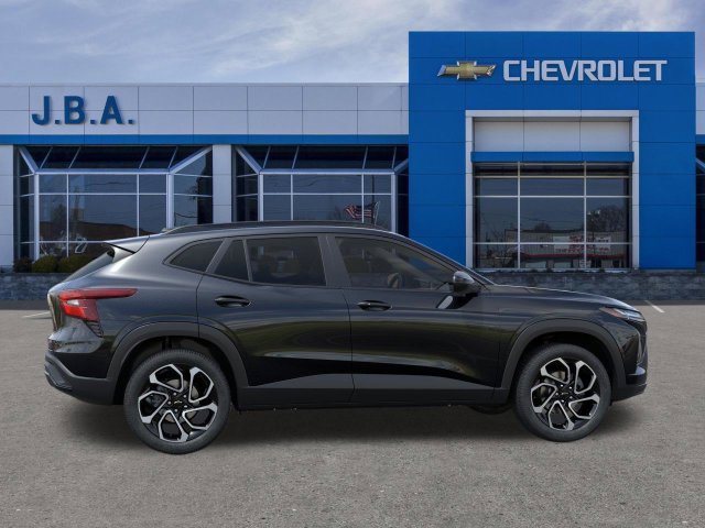 New 2026 Chevrolet Trax RS w/ Driver Confidence Package FWD image 5