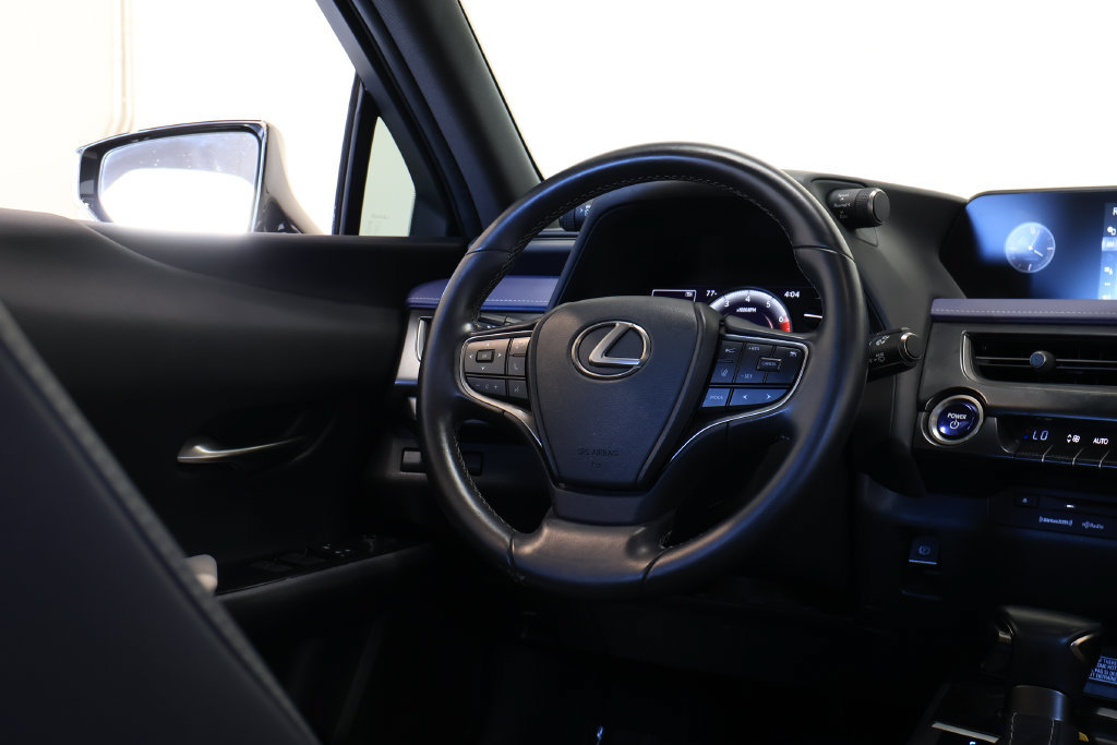 Used 2021 Lexus UX 250h w/ Accessory Package (Z1) AWD/4WD image 24