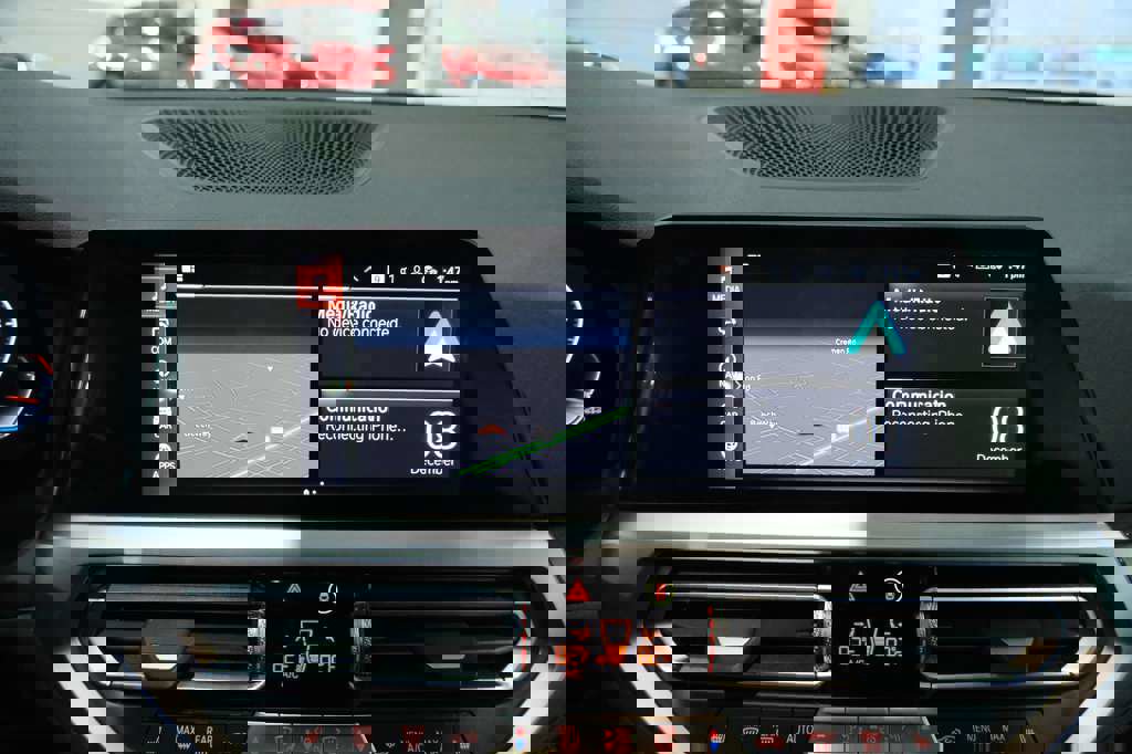 Used 2022 BMW 330i xDrive Sedan w/ Premium Package 2 image 27