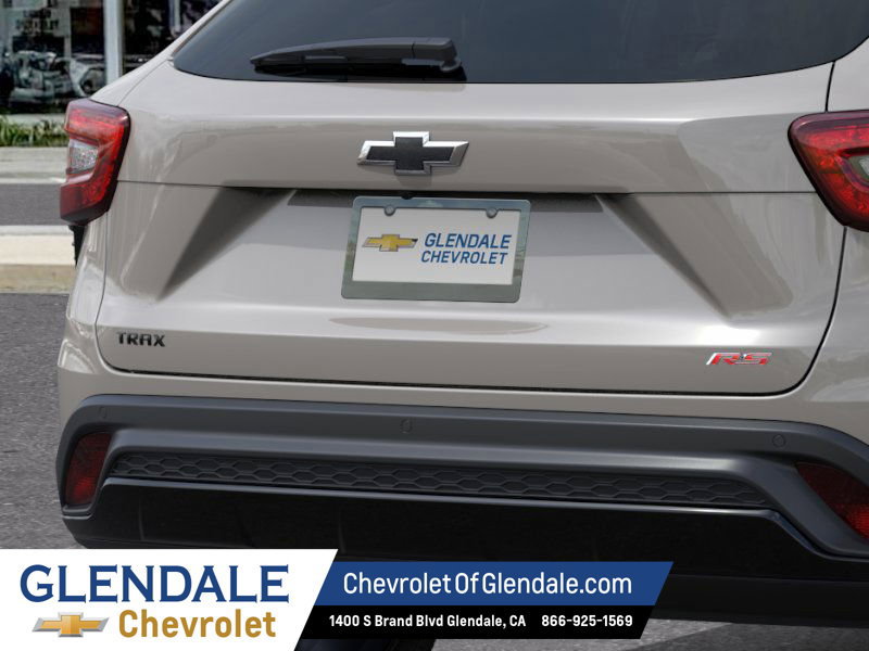 New 2026 Chevrolet Trax RS w/ Driver Confidence Package FWD image 14