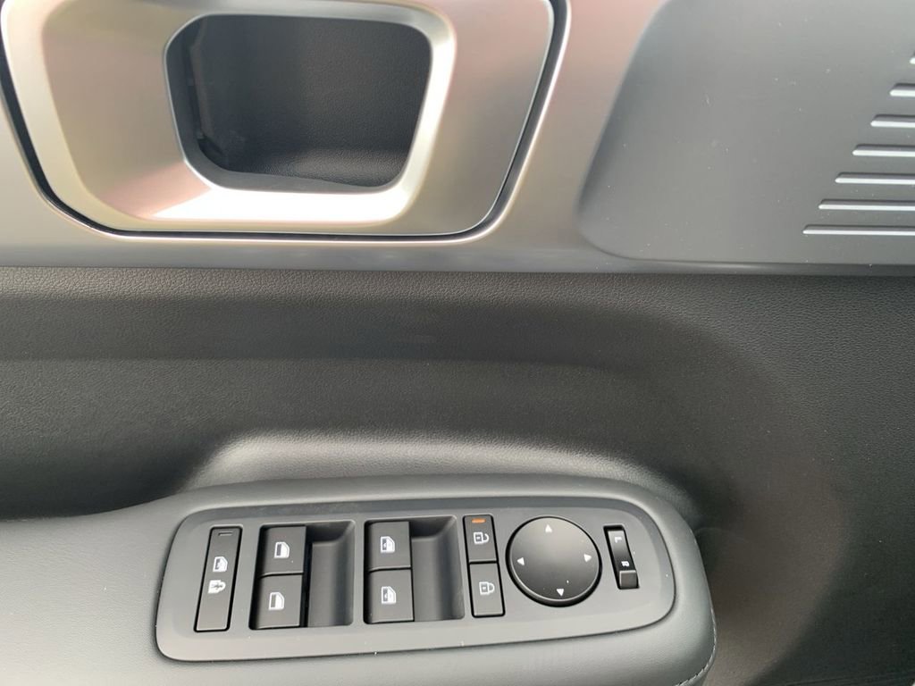 New 2026 Hyundai Santa Fe SEL image 13