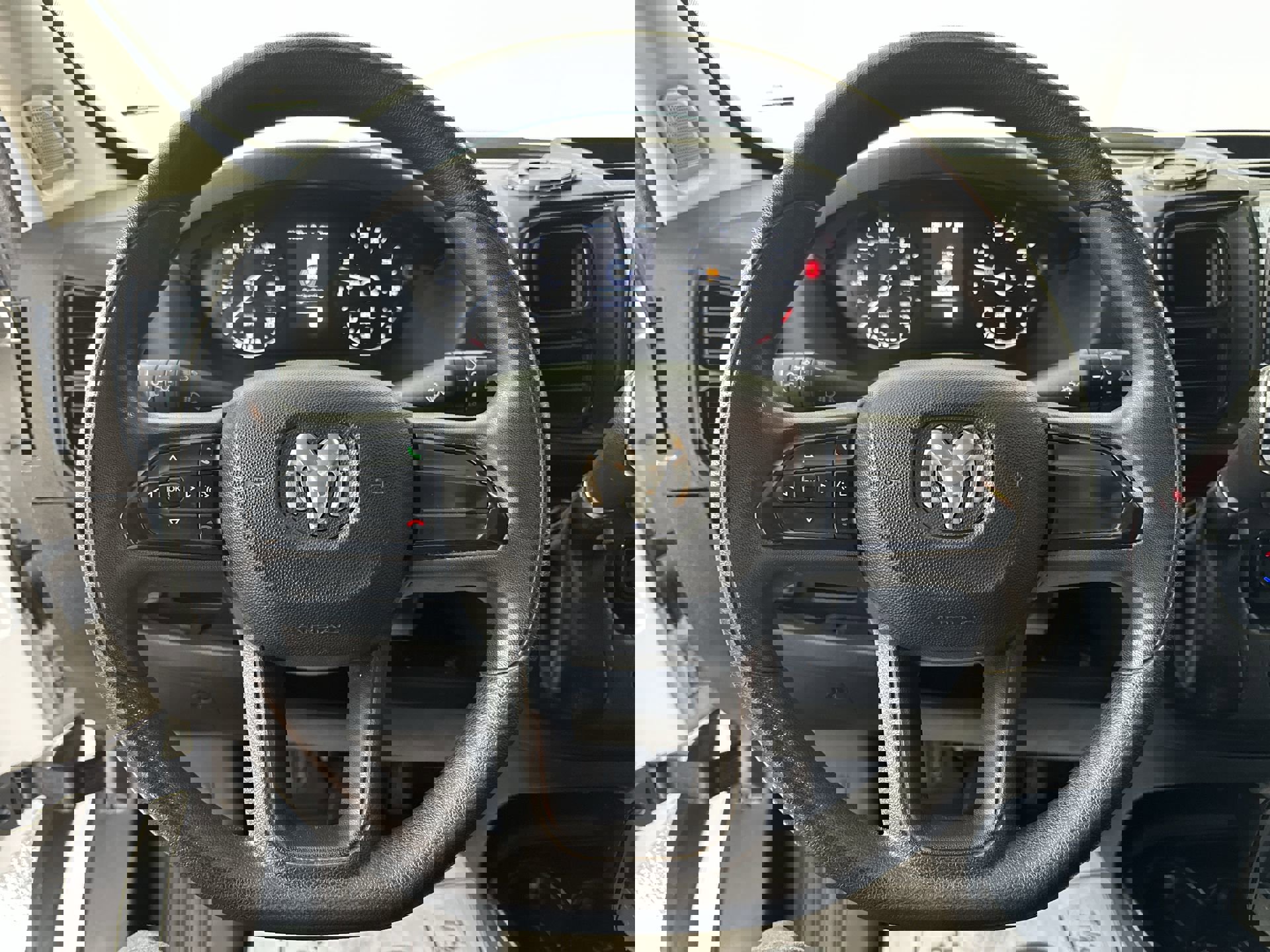 Used 2022 RAM ProMaster 2500 image 18