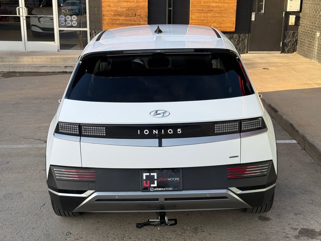 Used 2024 Hyundai Ioniq 5 SEL AWD/4WD image 15