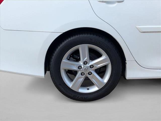 Used 2013 Toyota Camry SE image 21