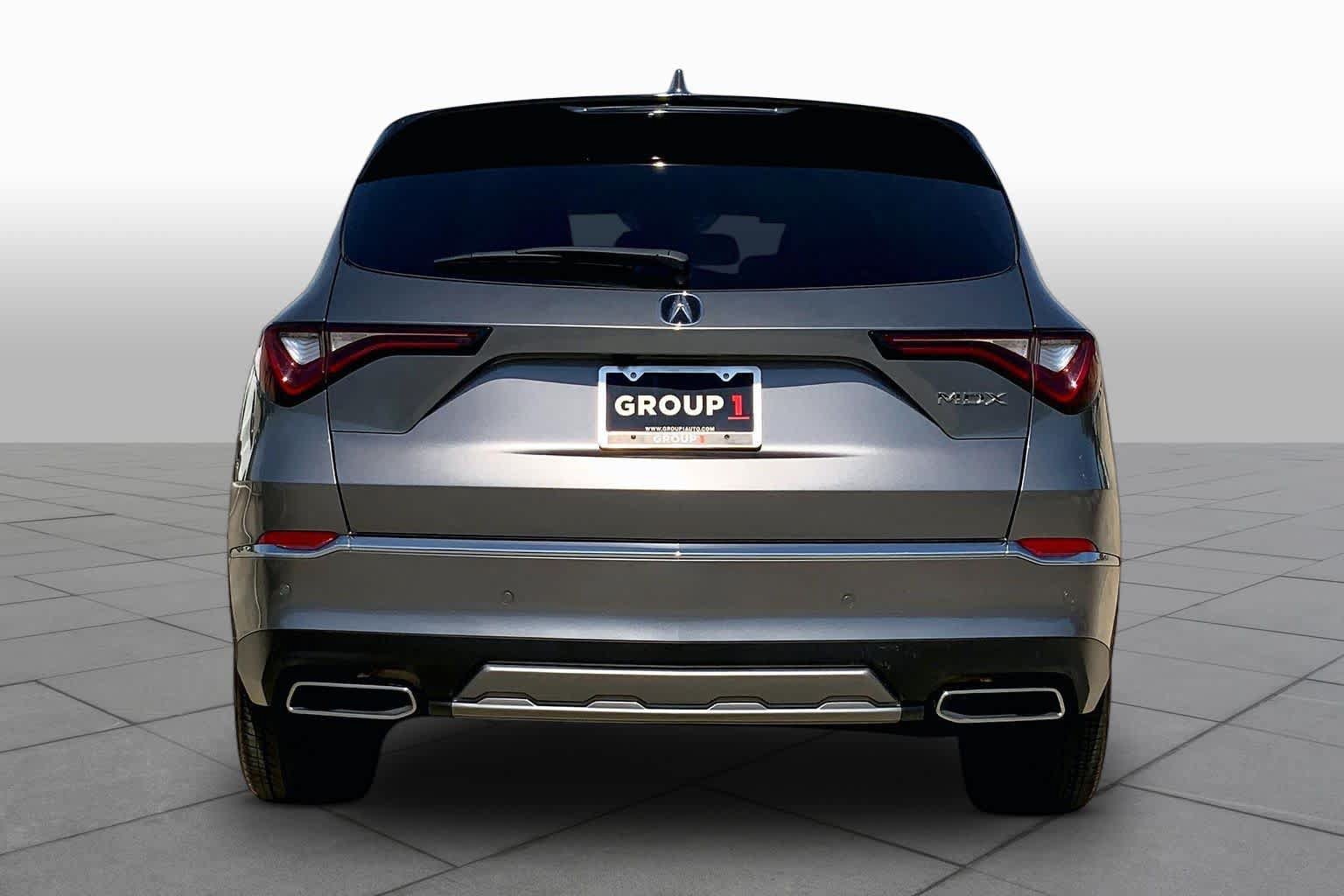 Used 2026 Acura MDX w/ Technology Package FWD image 5