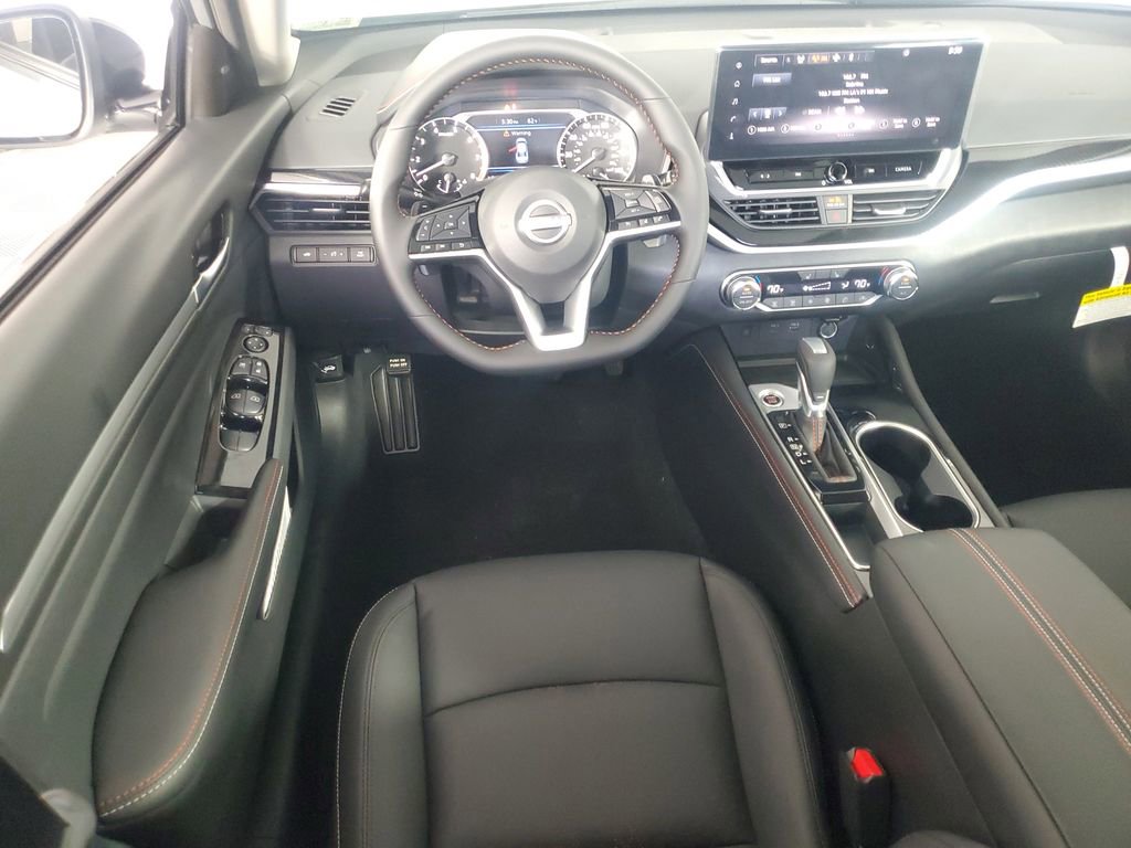 New 2025 Nissan Altima 2.5 SR w/ SR Premium Package image 14