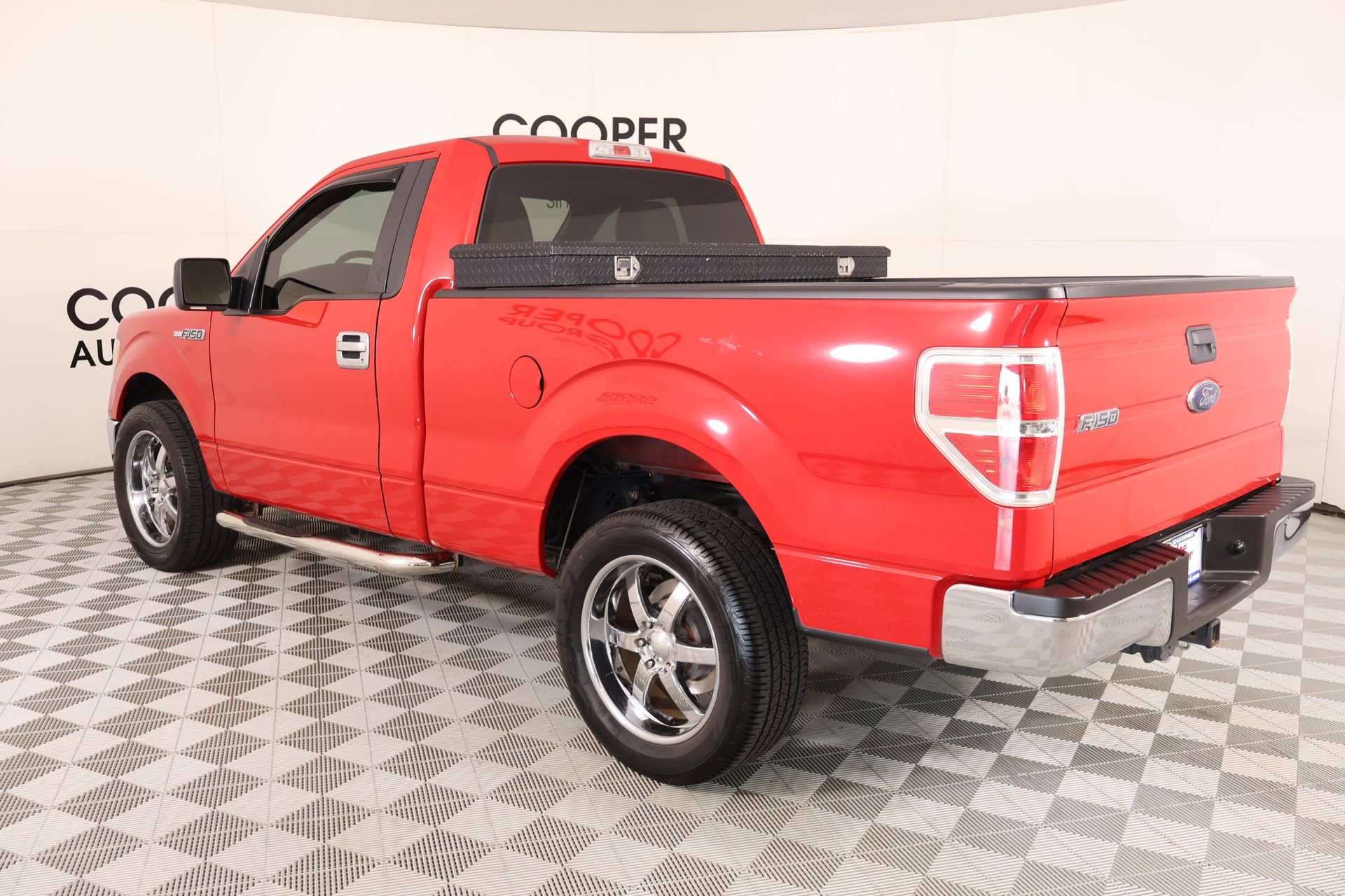 Used 2010 Ford F150 XLT RWD image 17