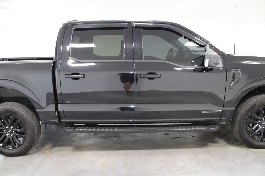 Used 2025 Ford F150 XLT w/ Equipment Group 302A MID AWD/4WD image 11