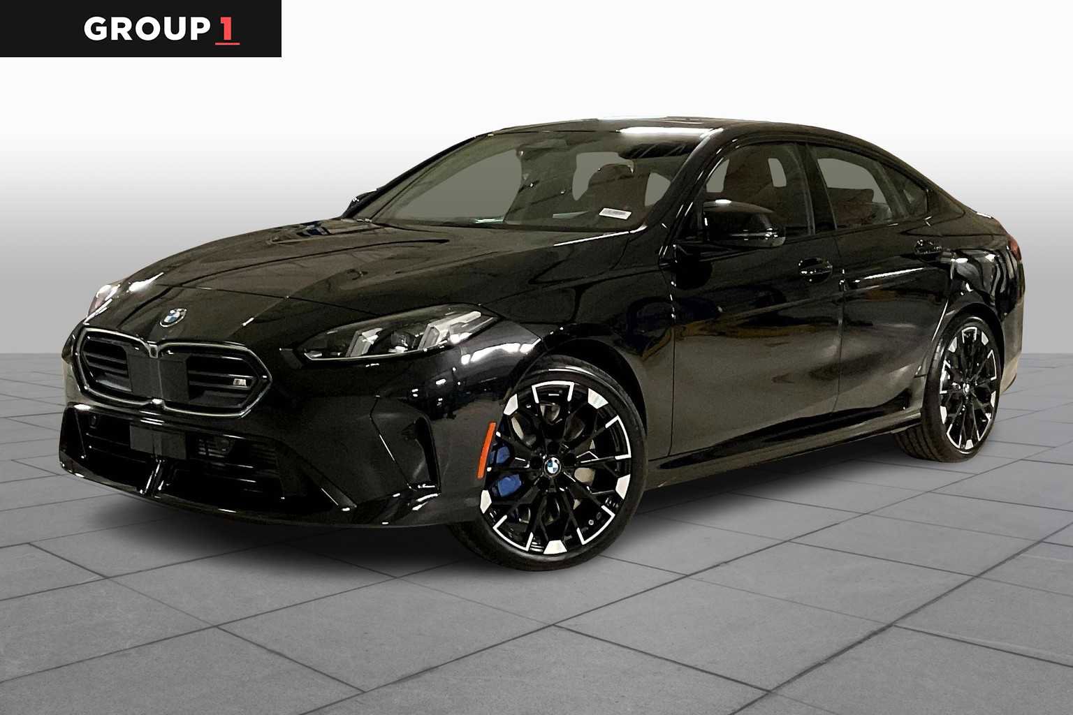 Used 2025 BMW M235i xDrive w/ Premium Package AWD/4WD video 1