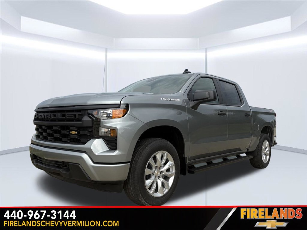 New 2026 Chevrolet Silverado 1500 Custom AWD/4WD image 1