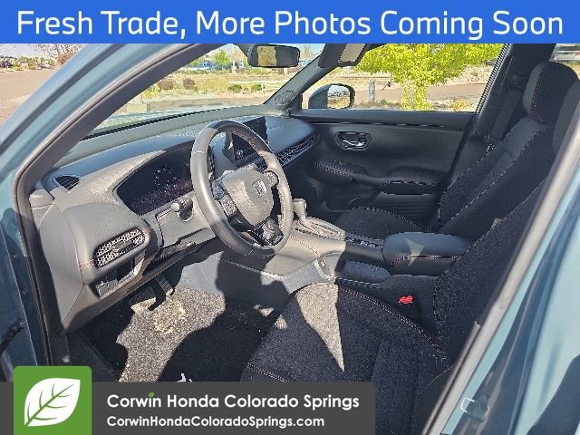 Used 2023 Honda HR-V Sport image 9