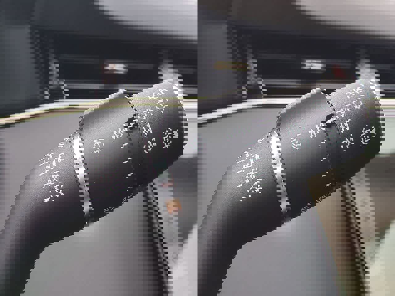 New 2026 Land Rover Range Rover Evoque Dynamic SE image 26