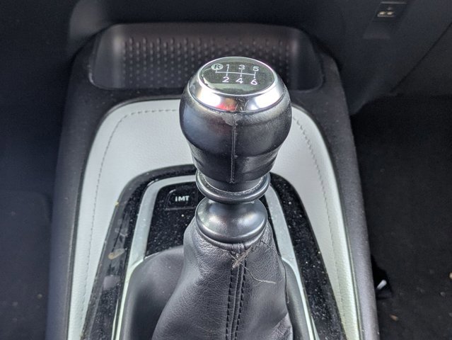 Used 2020 Toyota Corolla SE image 10