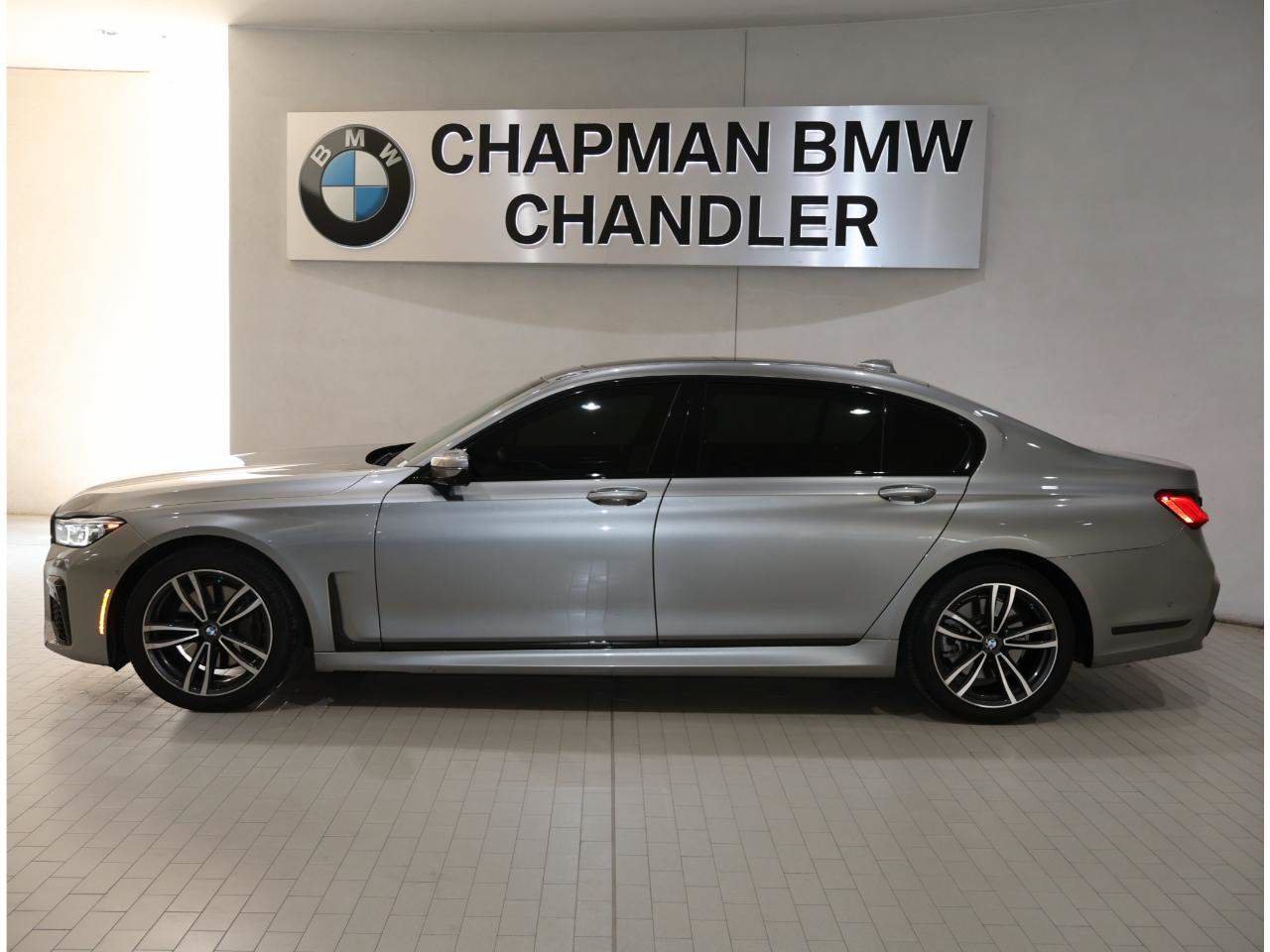 Certified 2021 BMW 740i w/ M Sport Package RWD image 3