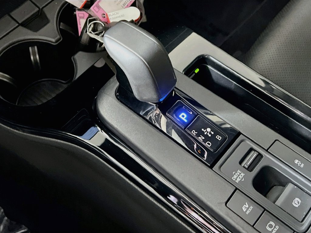 Certified 2024 Toyota Prius Limited w/ Limited Premium Package FWD image 15