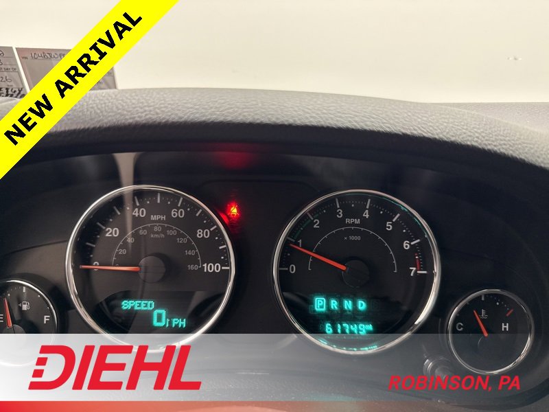 Used 2018 Jeep Wrangler Unlimited Rubicon w/ Connectivity Group image 23