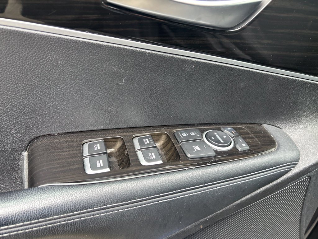 Used 2019 Kia Sorento AWD image 10