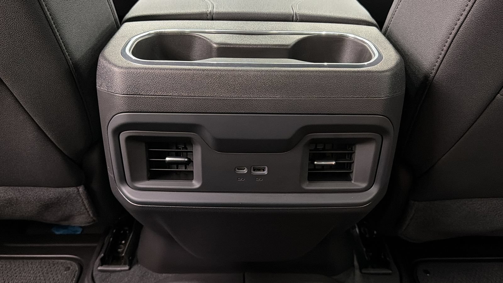Used 2025 Chevrolet Silverado 1500 RST w/ Convenience Package II AWD/4WD image 37