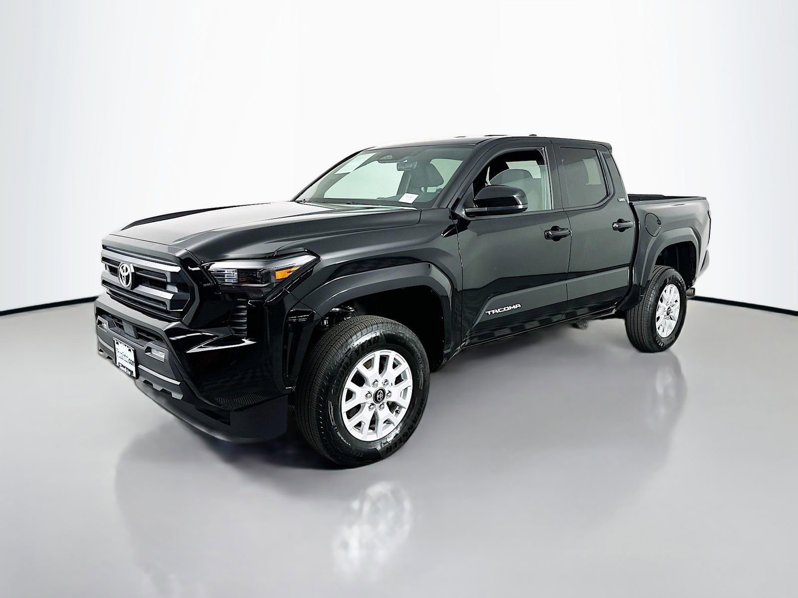 Certified 2025 Toyota Tacoma SR5 RWD image 3