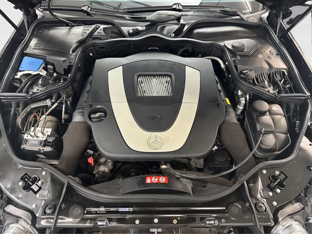 Used 2007 Mercedes-Benz E 350 4MATIC Sedan image 11