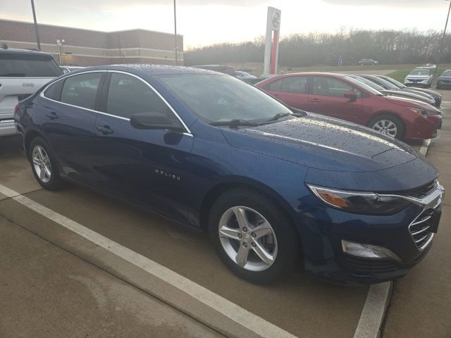 Used 2019 Chevrolet Malibu LS w/ LPO, Convenience Package 1 image 6