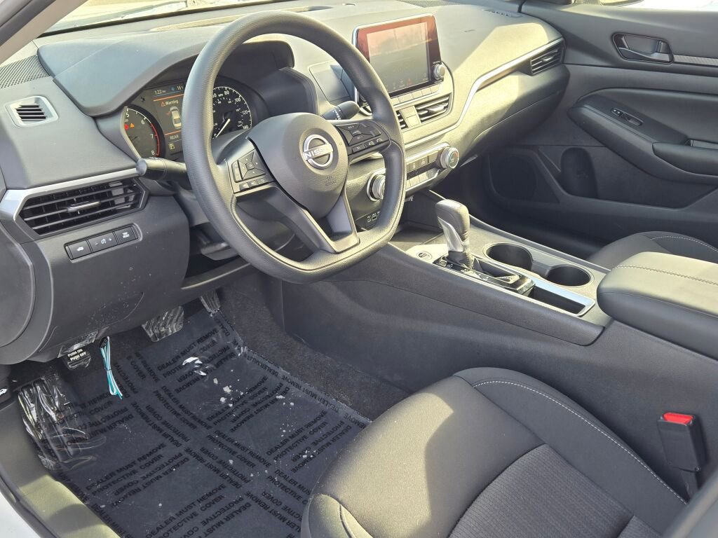 Used 2025 Nissan Altima 2.5 S image 20