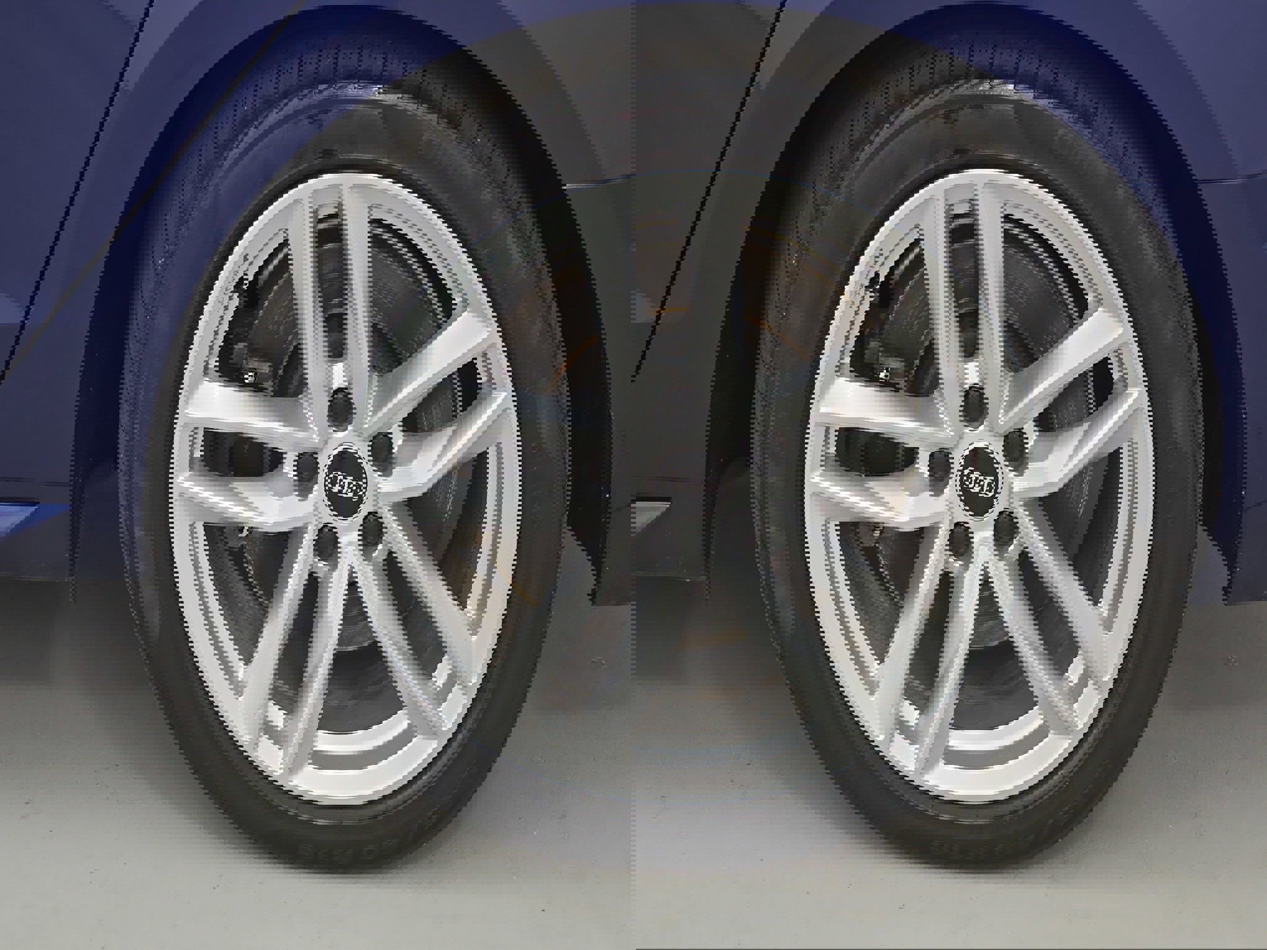 Used 2022 Audi A4 2.0T Premium w/ Convenience Package image 32