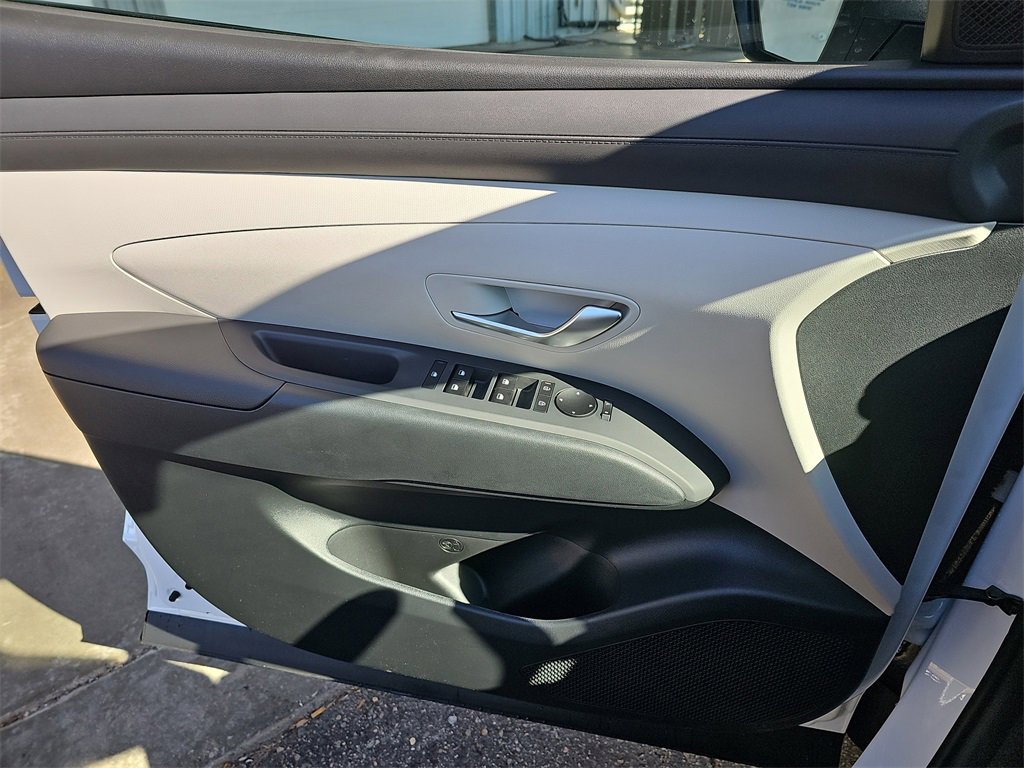 New 2026 Hyundai Tucson SE image 25