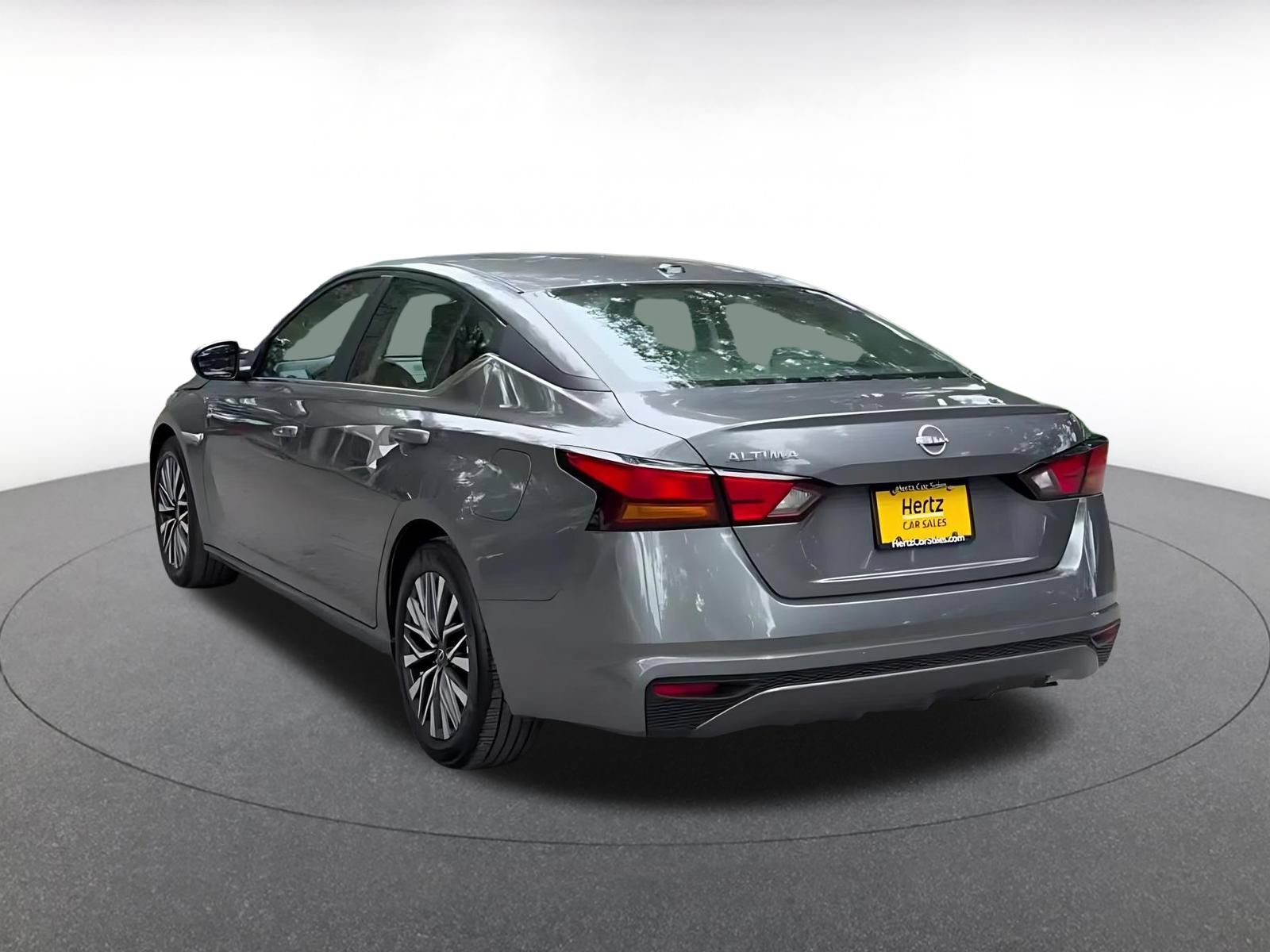 Used 2026 Nissan Altima 2.5 SV FWD image 12