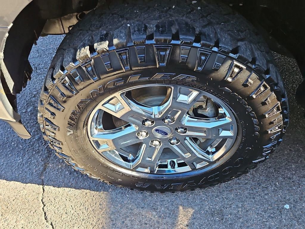 Used 2021 Ford F150 XLT w/ XTR Package image 11