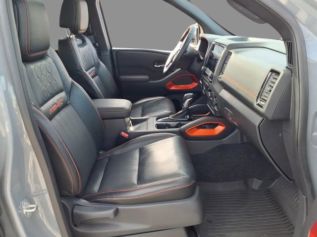Used 2023 Nissan Frontier PRO-4X w/ Pro-4X Premium Package image 13