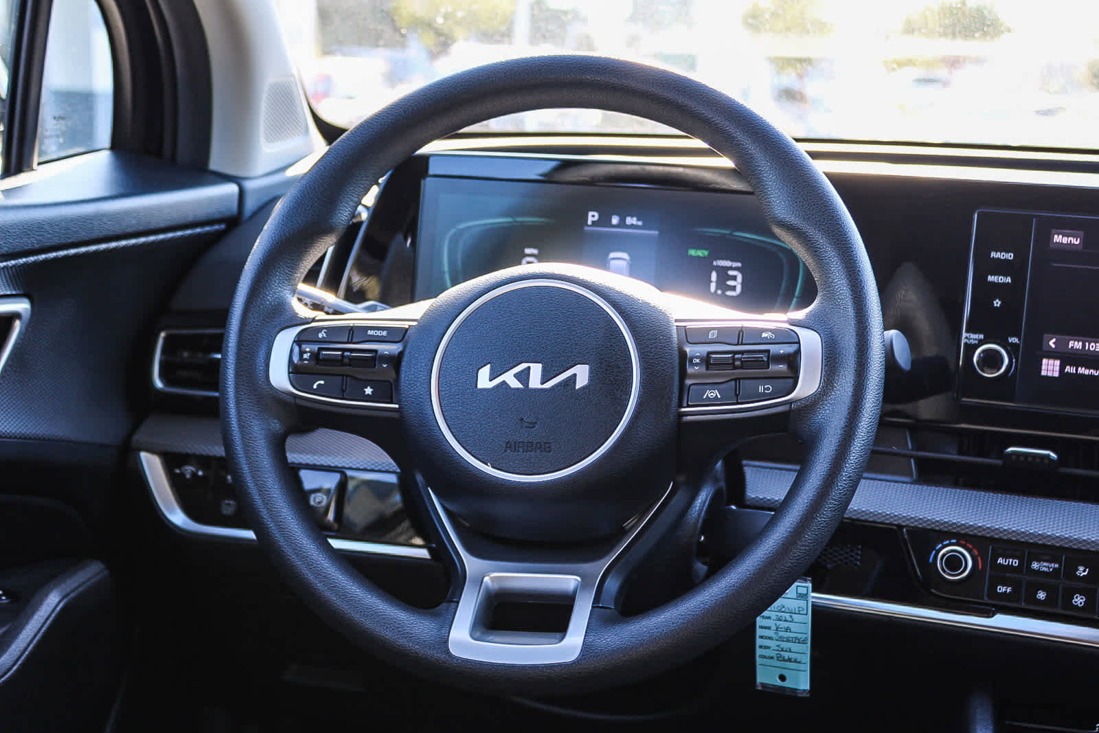 Used 2023 Kia Sportage LX image 15