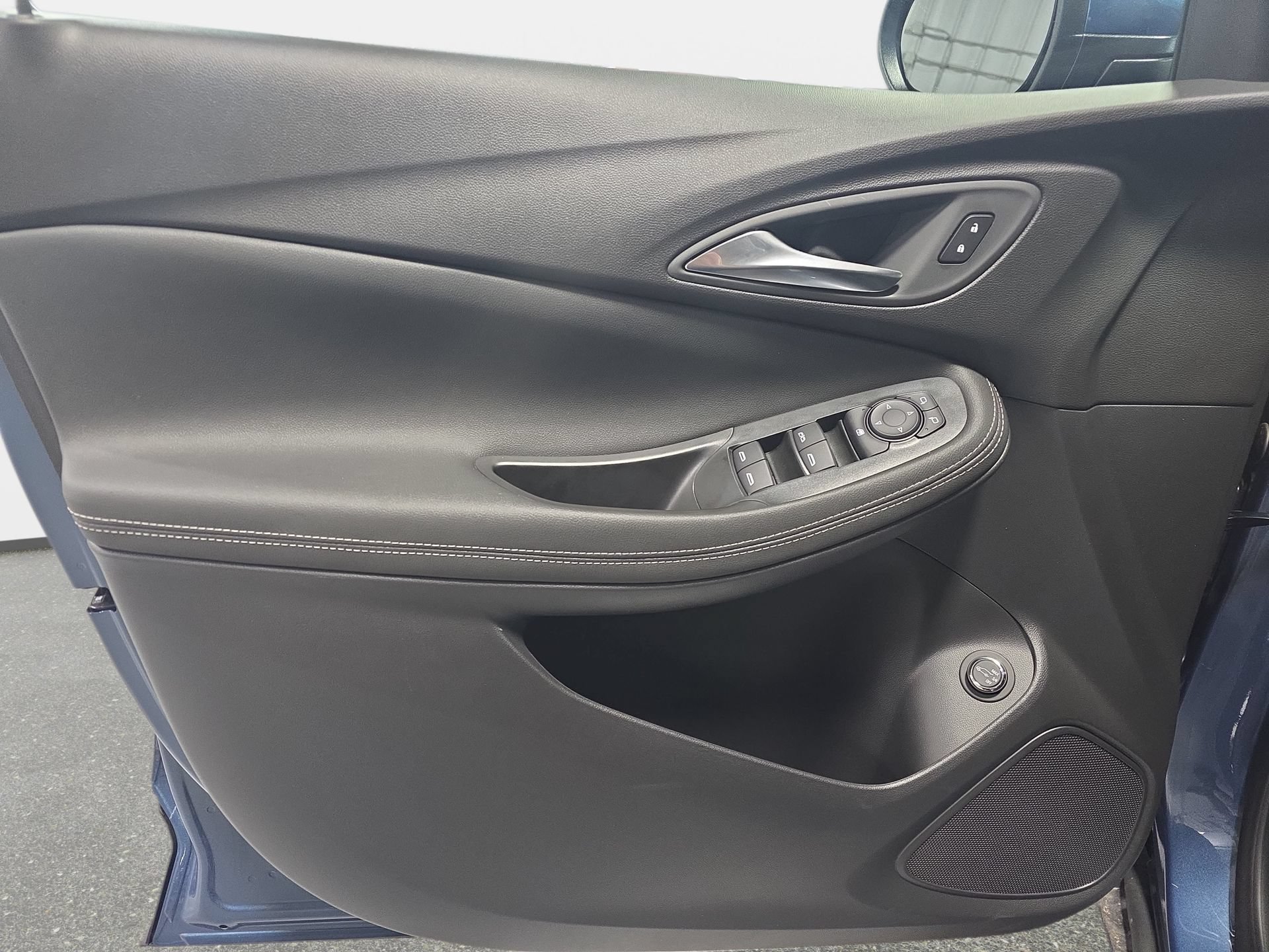 Used 2026 Buick Encore GX Preferred FWD image 26