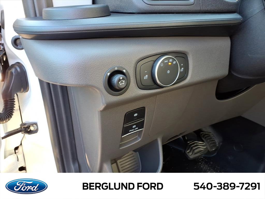 New 2026 Ford Transit 250 148 Medium Roof image 14