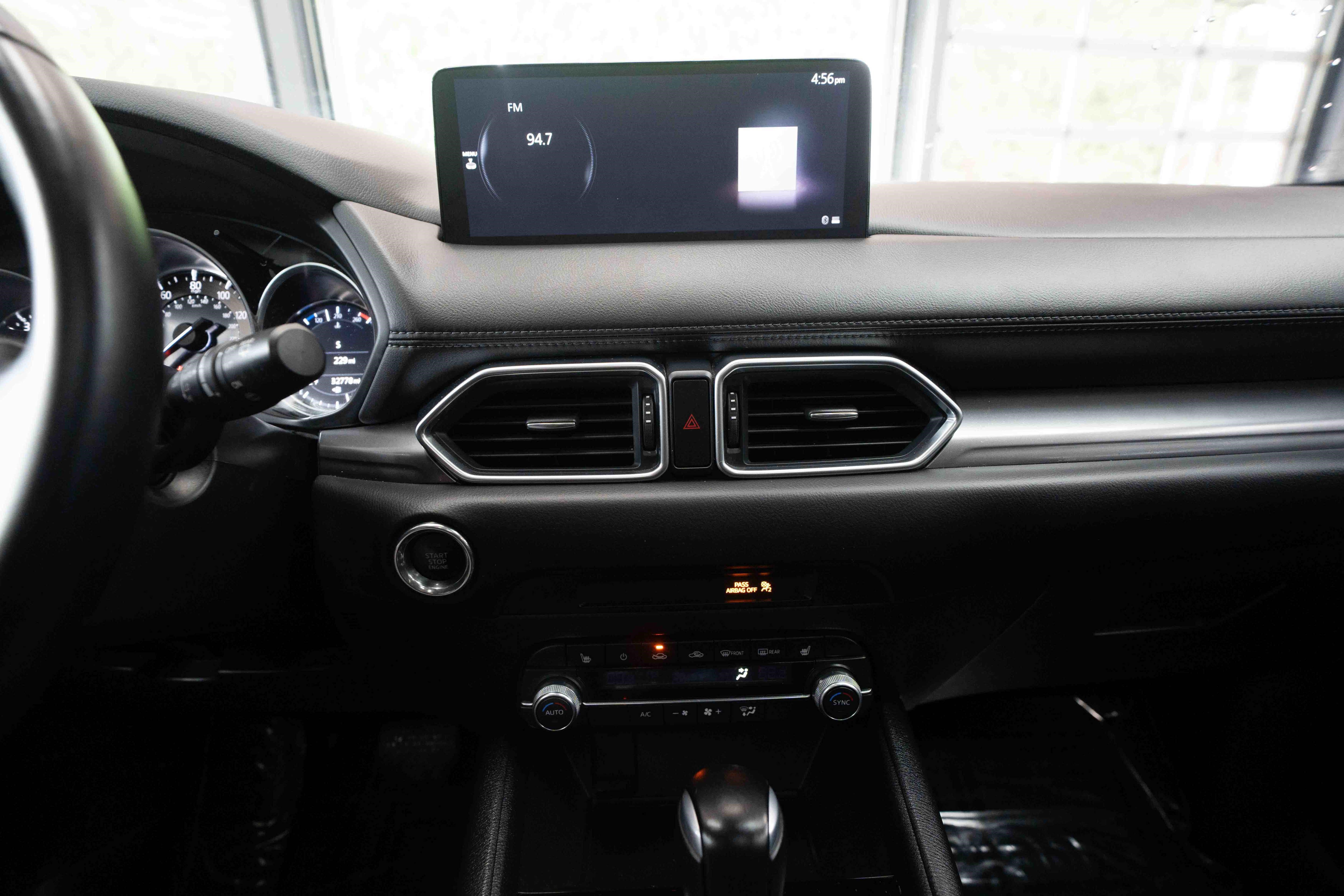 Used 2025 MAZDA CX-5 AWD 2.5 S w/ Preferred Package image 17