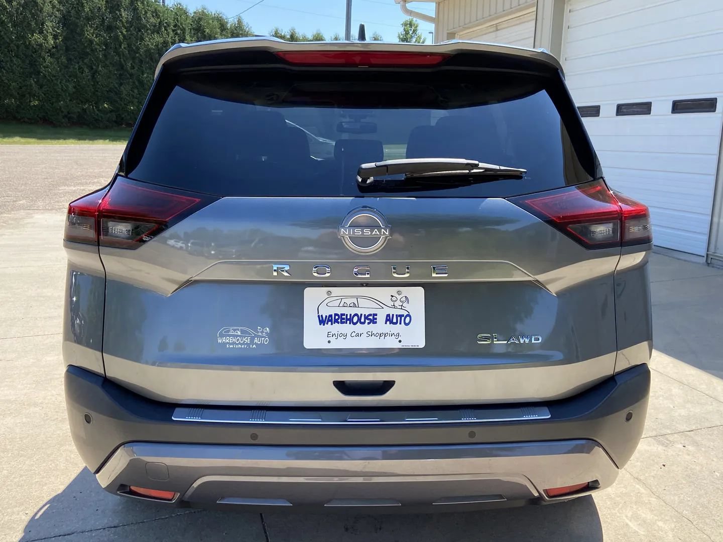 Used 2023 Nissan Rogue SL w/ SL Premium Package AWD/4WD image 6