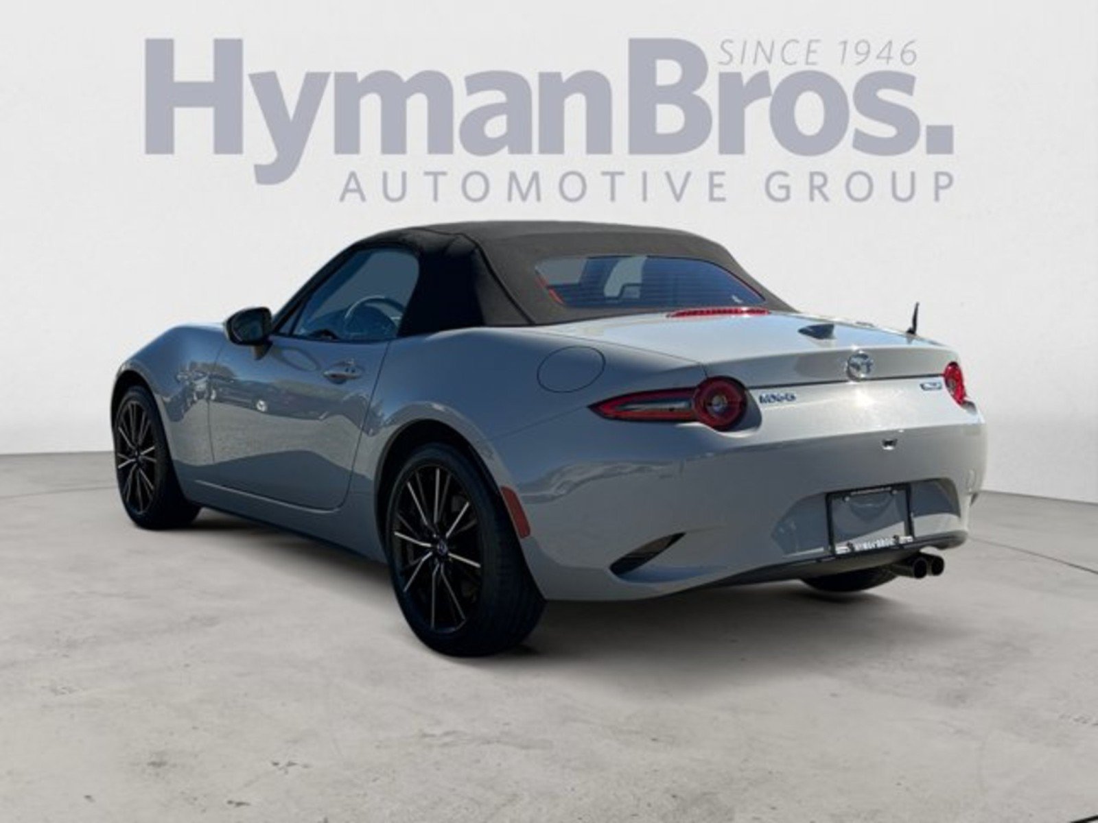 Used 2024 MAZDA MX-5 Miata Grand Touring w/ Weather Package RWD image 5