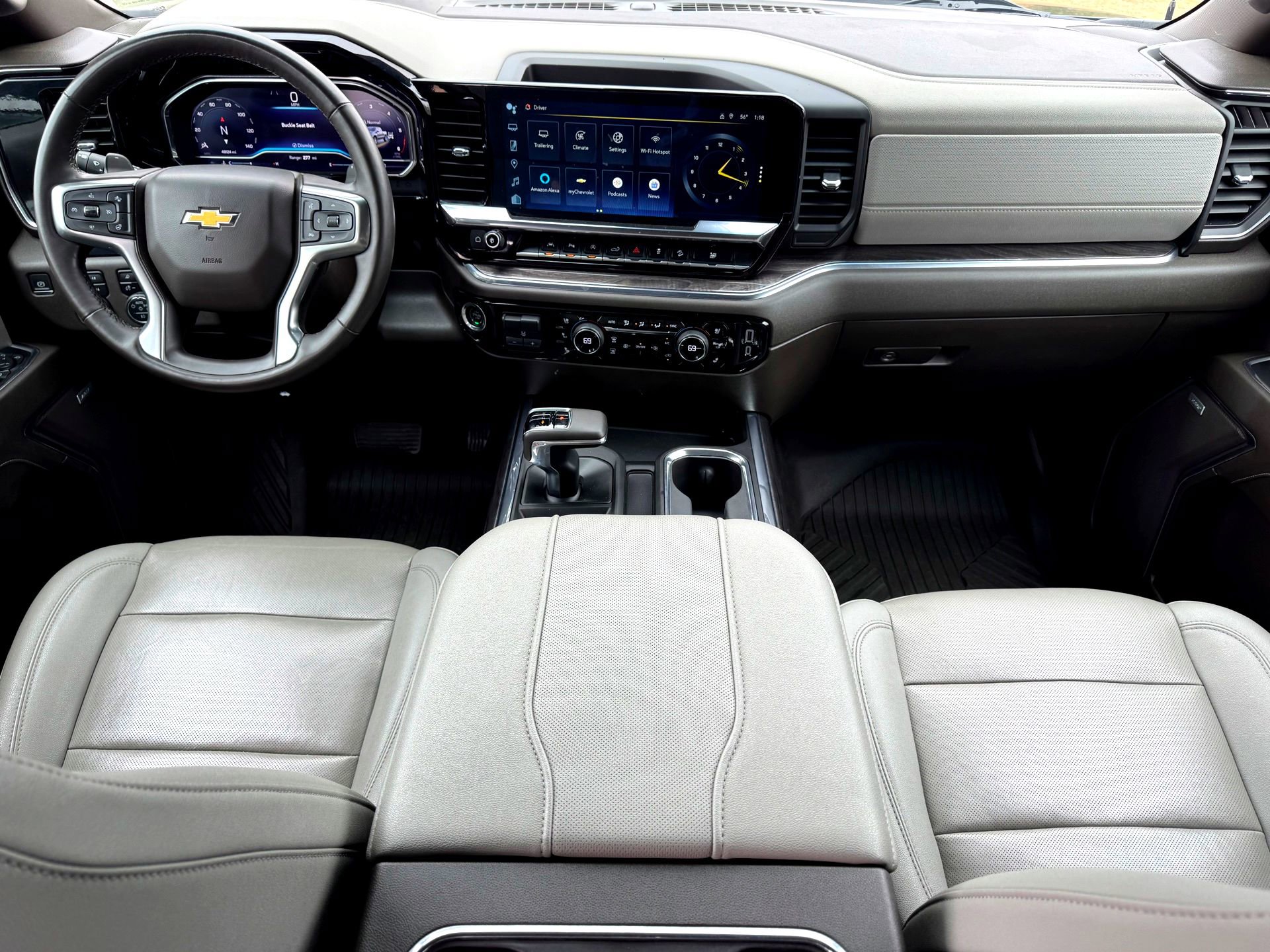 Used 2024 Chevrolet Silverado 1500 LTZ w/ Z71 Off-Road Package image 23