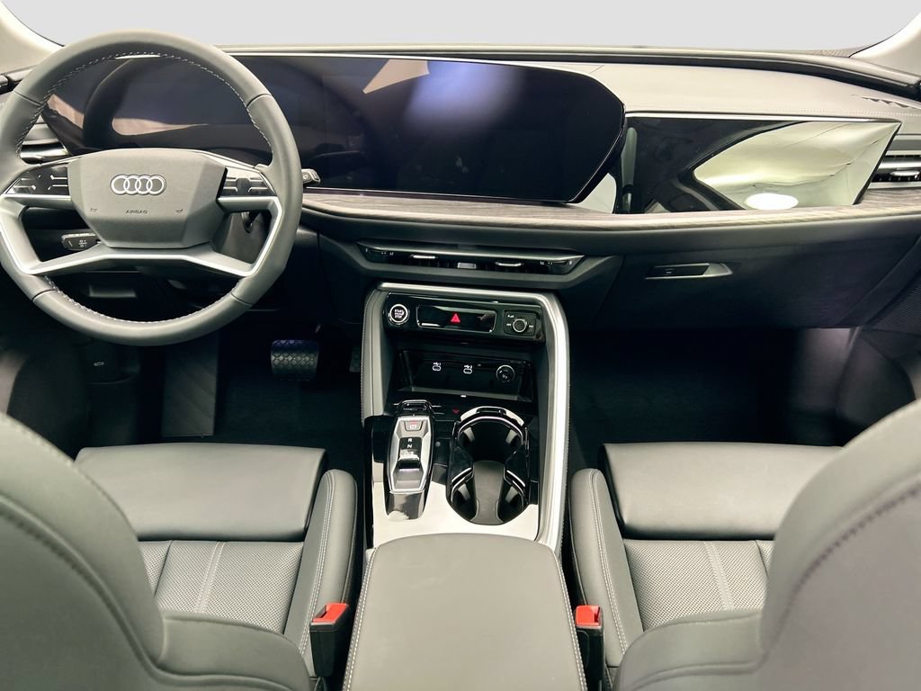 Used 2025 Audi Q5 Premium Plus AWD/4WD image 13