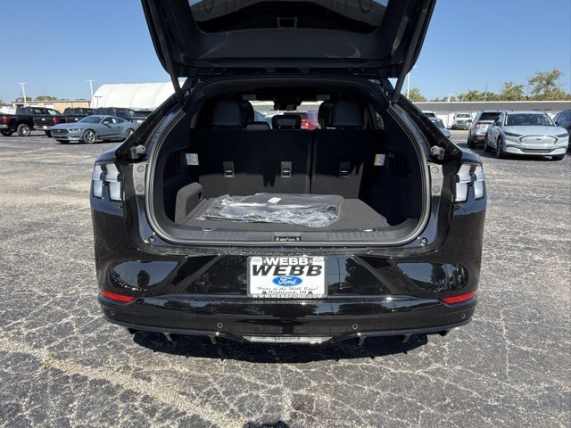 New 2025 Ford Mustang Mach-E GT image 8