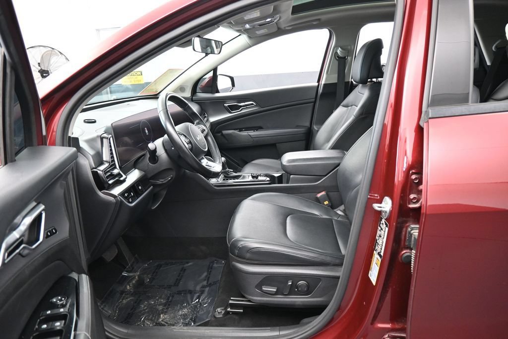Used 2023 Kia Sportage SX FWD image 11