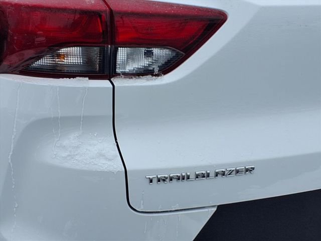 Certified 2023 Chevrolet TrailBlazer LT w/ Convenience Package image 23