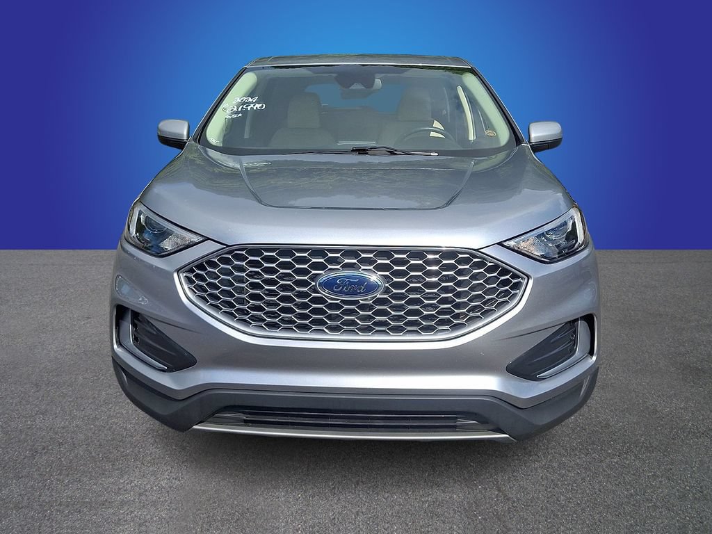 Used 2024 Ford Edge SEL AWD/4WD image 2