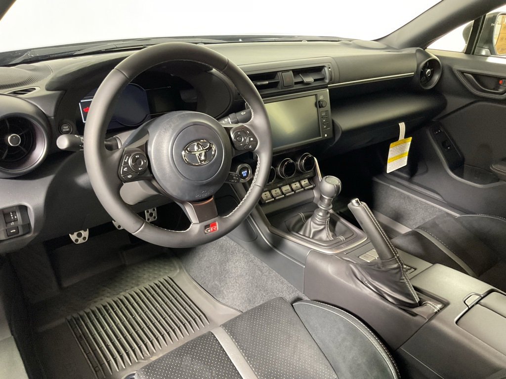 New 2025 Toyota GR86 Premium image 20