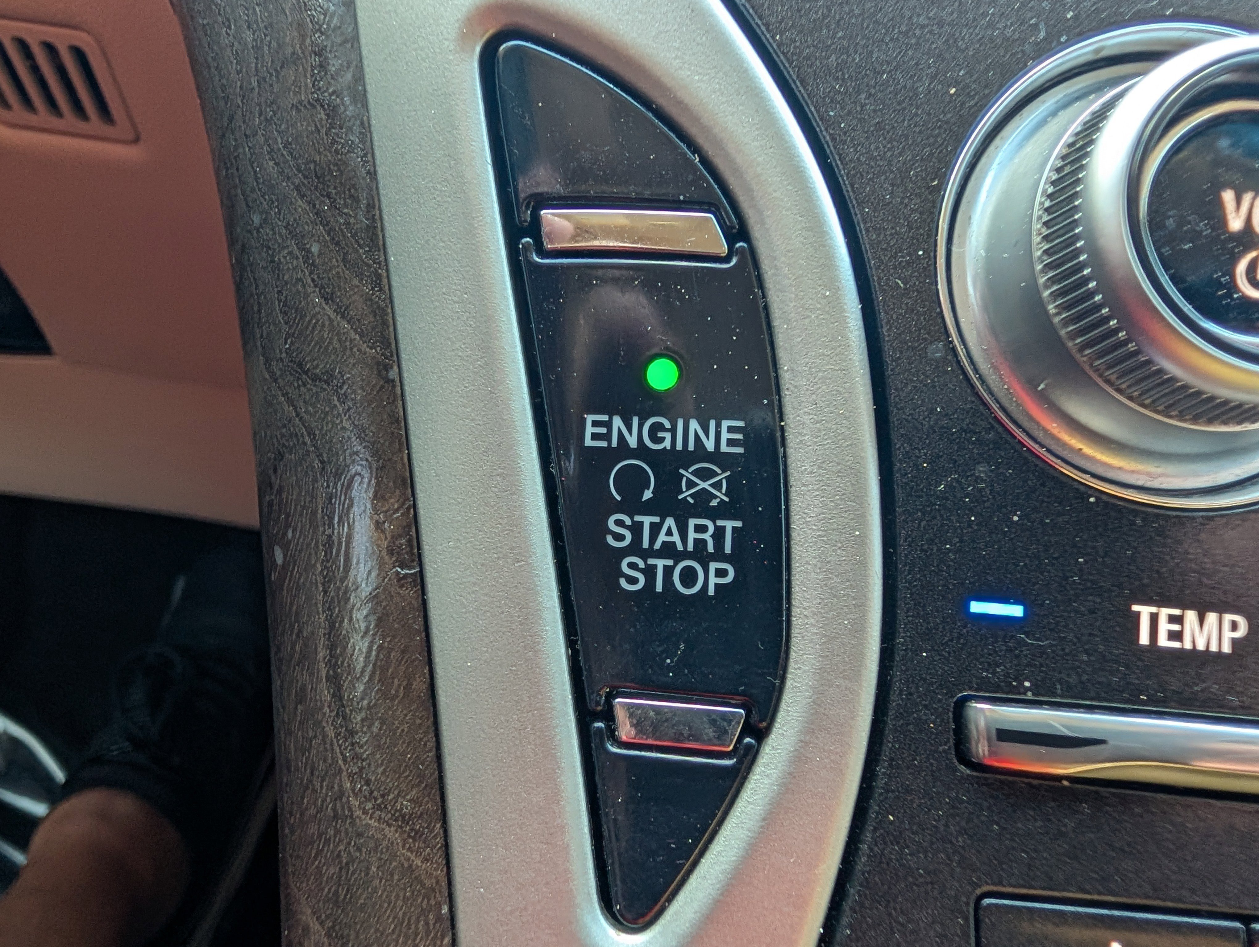 Used 2016 Lincoln MKX Reserve w/ Technology Package image 33