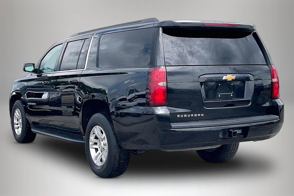 Used 2020 Chevrolet Suburban LT RWD image 4
